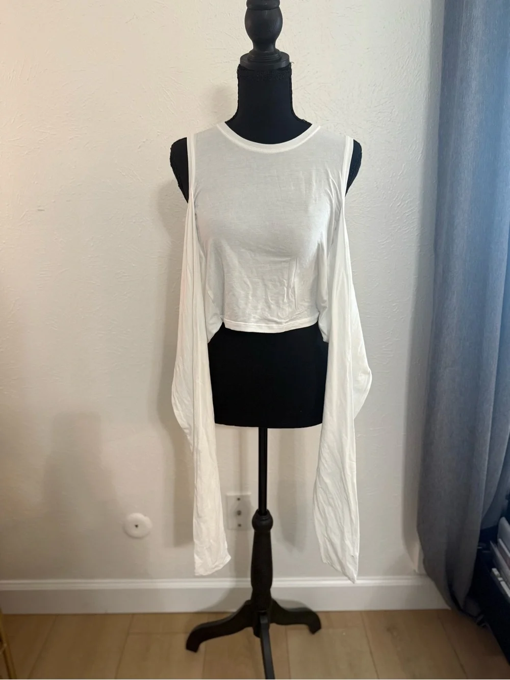 Lulu lemon athletic top White with Tie